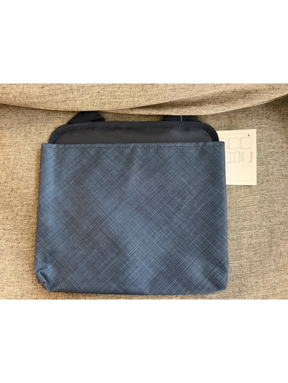 Thirty One Oh Snap Pocket In Navy Cross Pop 067F New